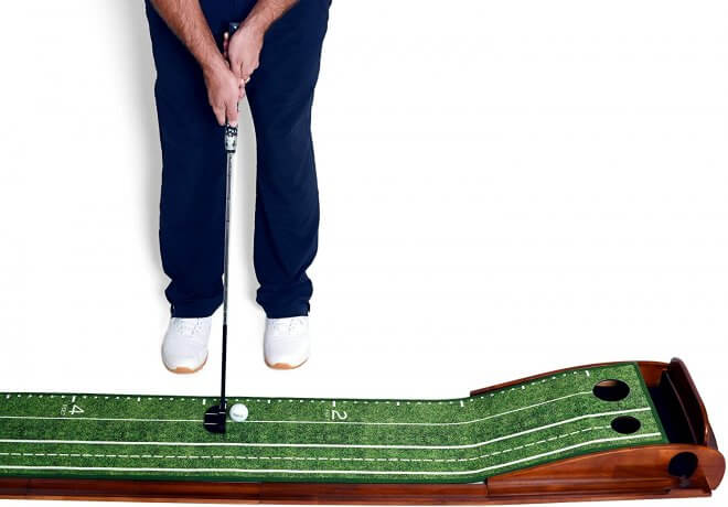 Image of the perfect putting mat, a popular golf training aid for putting