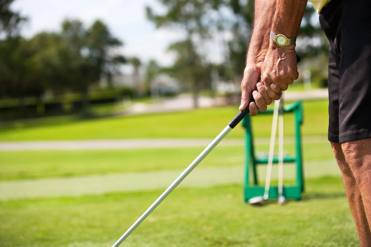 Strong vs weak golf grip: what’s the difference?