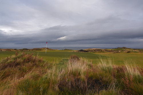 what is a links golf course