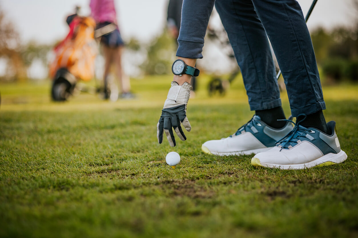 What hand do you wear a golf glove on?